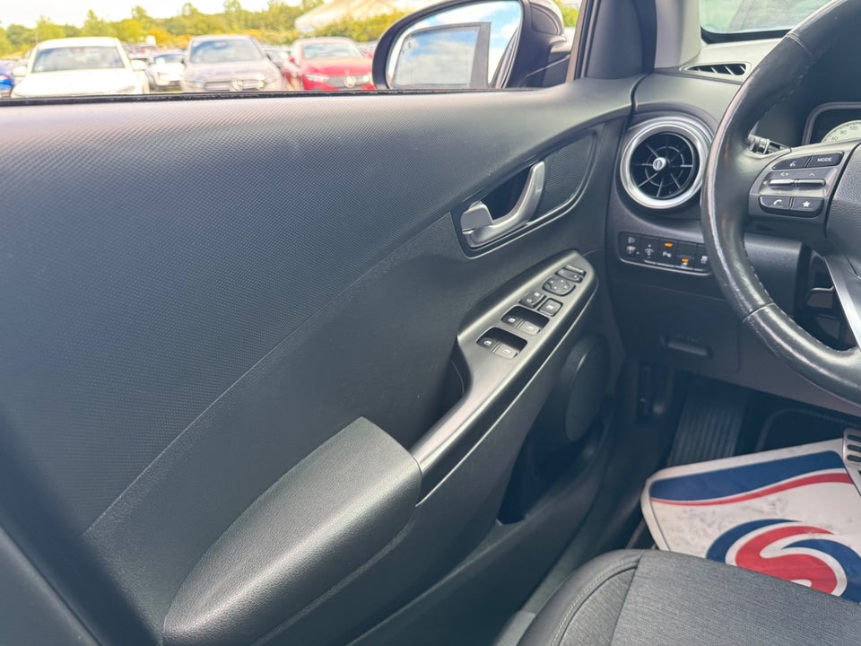 Hyundai Kona 64 EV Advanced 5d