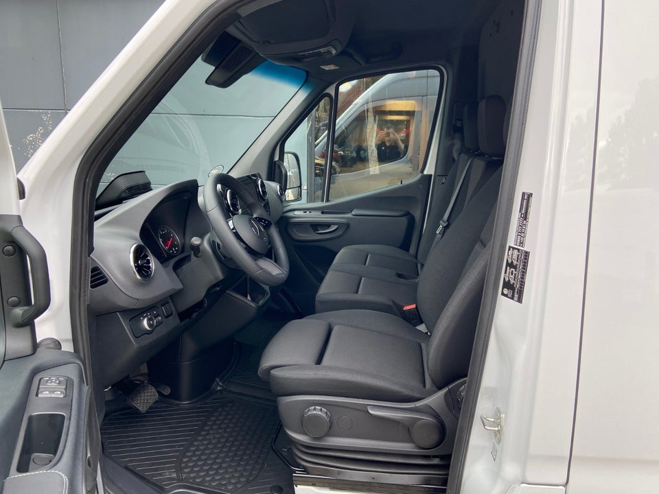 Mercedes Sprinter 317 2,0 CDi A2 Kassevogn PRO RWD