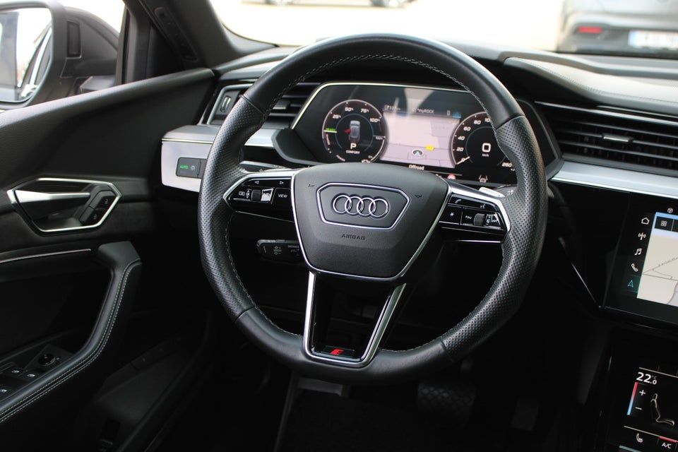 Audi e-tron 55 S-line Sportback quattro 5d