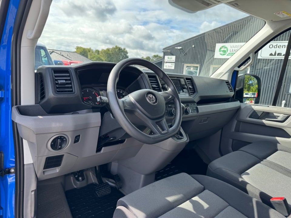 VW Crafter 35 2,0 TDi 140 Kassevogn L3H2 aut.