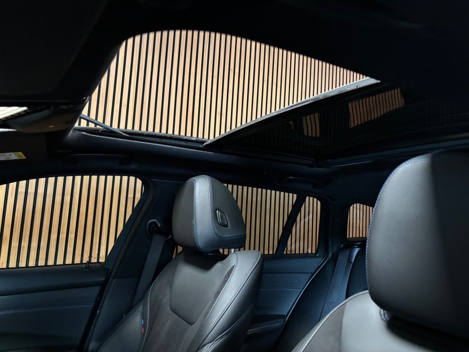 BMW 330e 2,0 Touring M-Sport aut. 5d