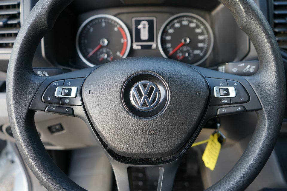 VW Crafter 35 2,0 TDi 140 Kassevogn L3H1