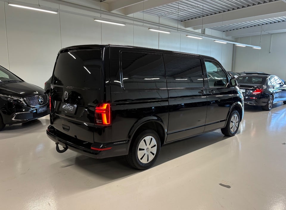 VW Transporter 2,0 TDi 150 Kassevogn DSG kort