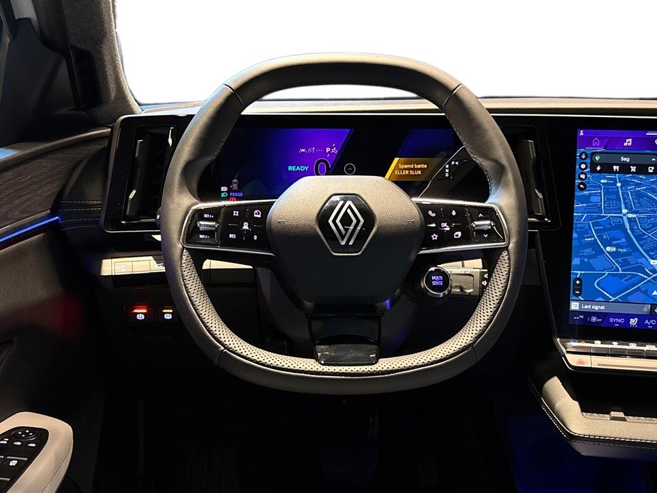 Renault Scenic E-Tech 87 Iconic 5d