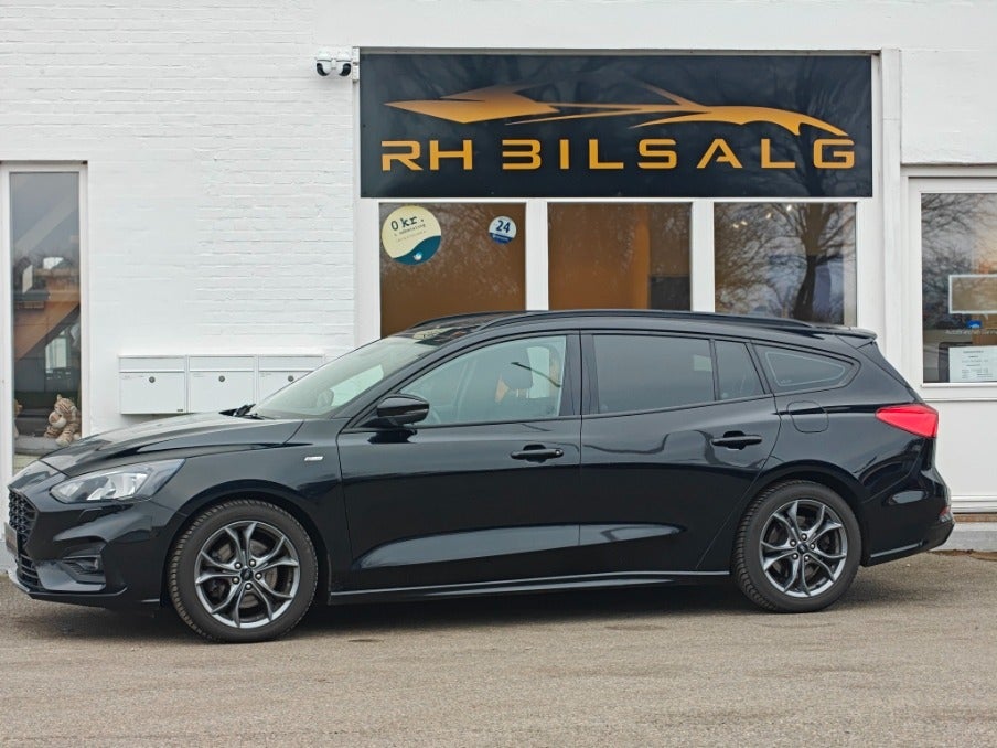 Ford Focus 1,0 EcoBoost ST-Line Business stc. 5d