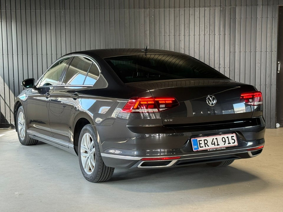 VW Passat 1,4 GTE+ Pro DSG 4d