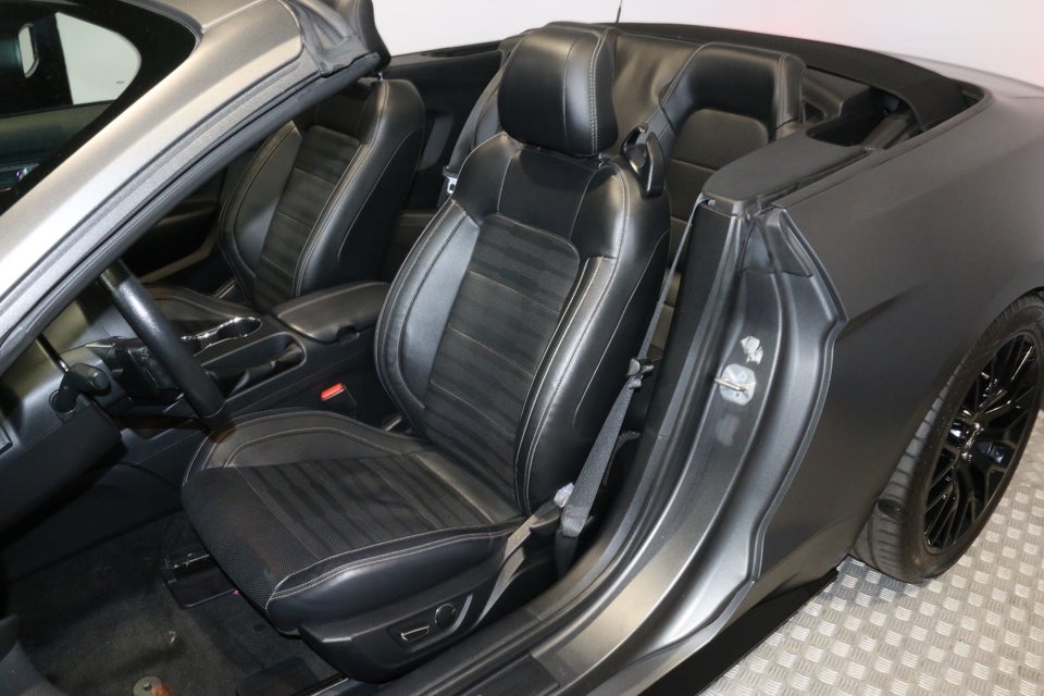 Ford Mustang 5,0 V8 GT Convertible 2d