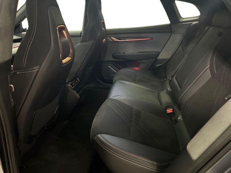 Zeekr 001 Performance AWD 5d