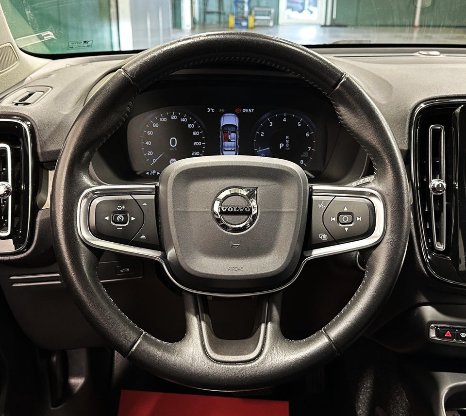 Volvo XC40 2,0 T4 190 Inscription aut. 5d