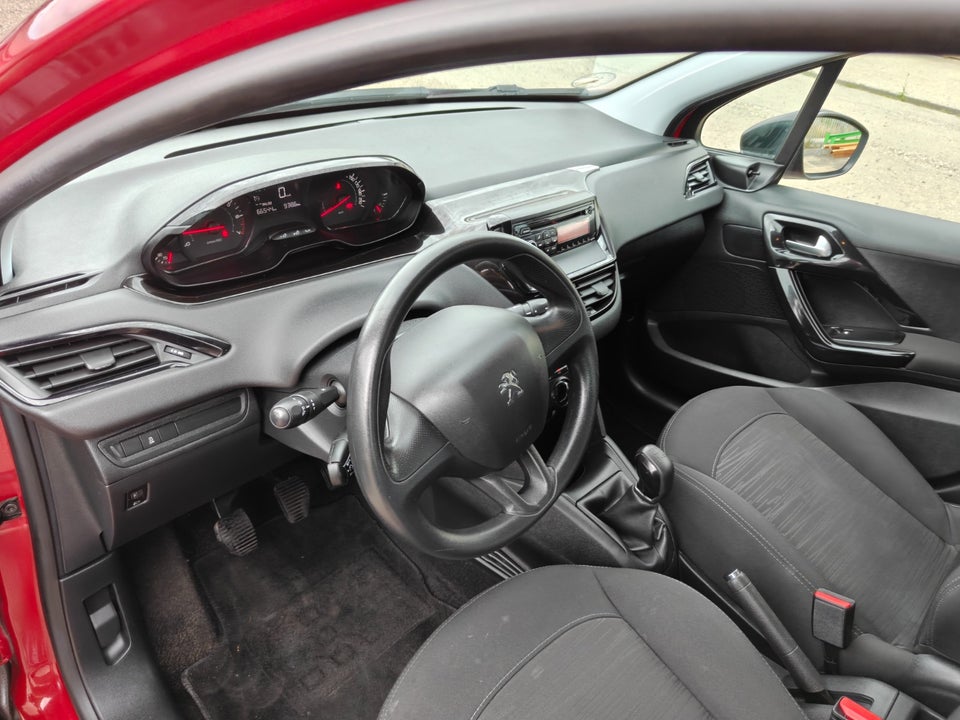 Peugeot 208 1,0 VTi Access Air 5d