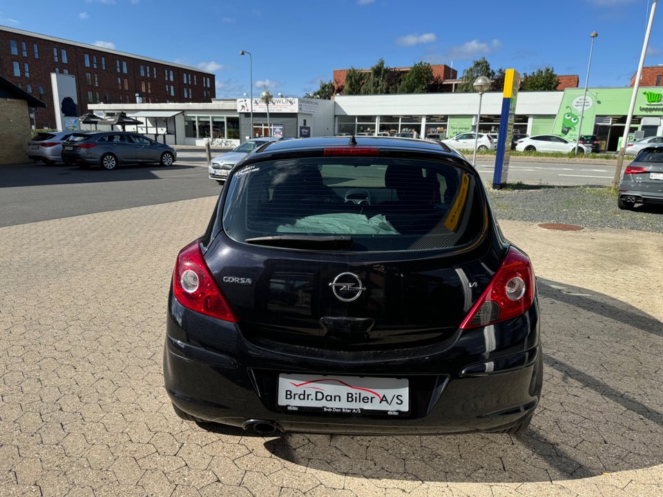 Opel Corsa 1,4 16V Sport 3d