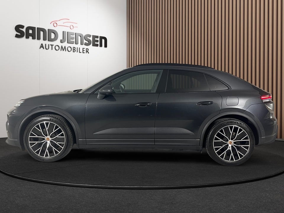 Porsche Macan 4 5d