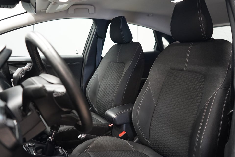 Ford Puma 1,0 EcoBoost mHEV Titanium 5d