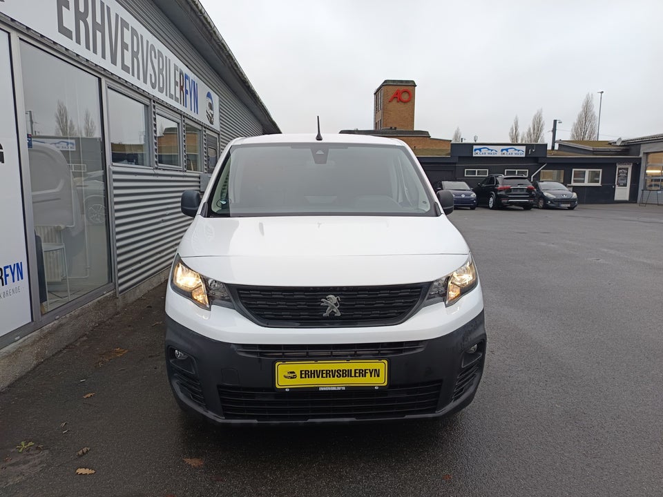 Peugeot Partner 1,5 BlueHDi 100 L2V2 Grip Van
