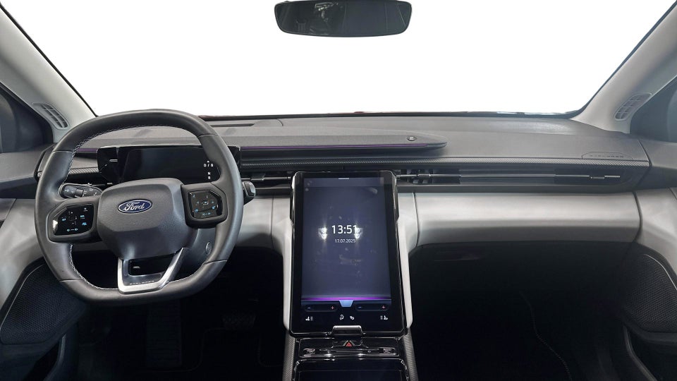 Ford Explorer 82 Premium Extended Range 5d