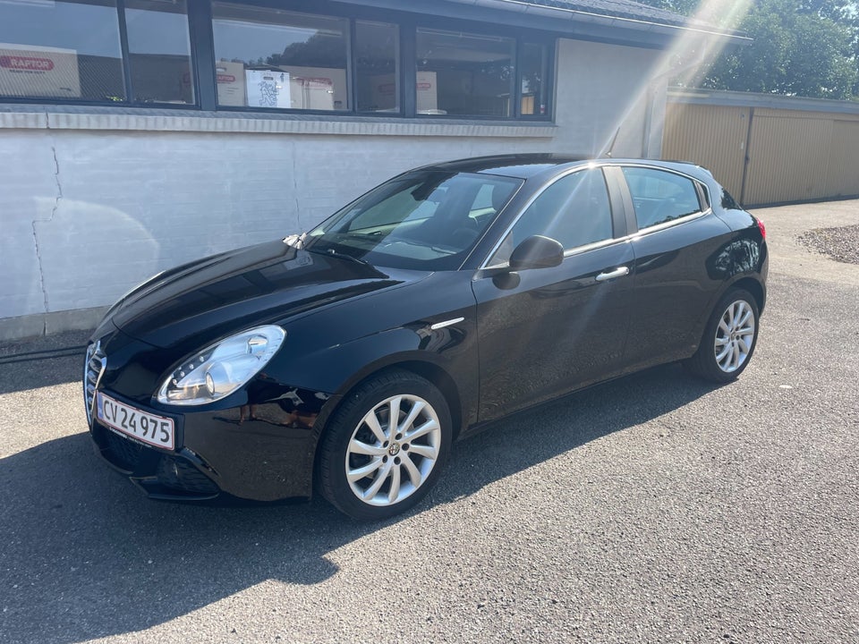 Alfa Romeo Giulietta 1,4 M-Air 170 Distinctive 5d