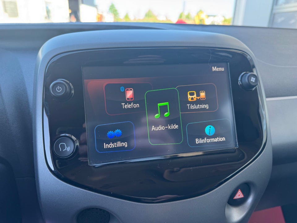 Toyota Aygo 1,0 VVT-i x-press 5d