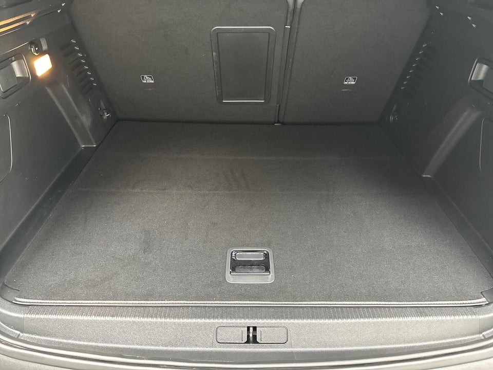 Peugeot 3008 1,6 Hybrid First GT EAT8 5d