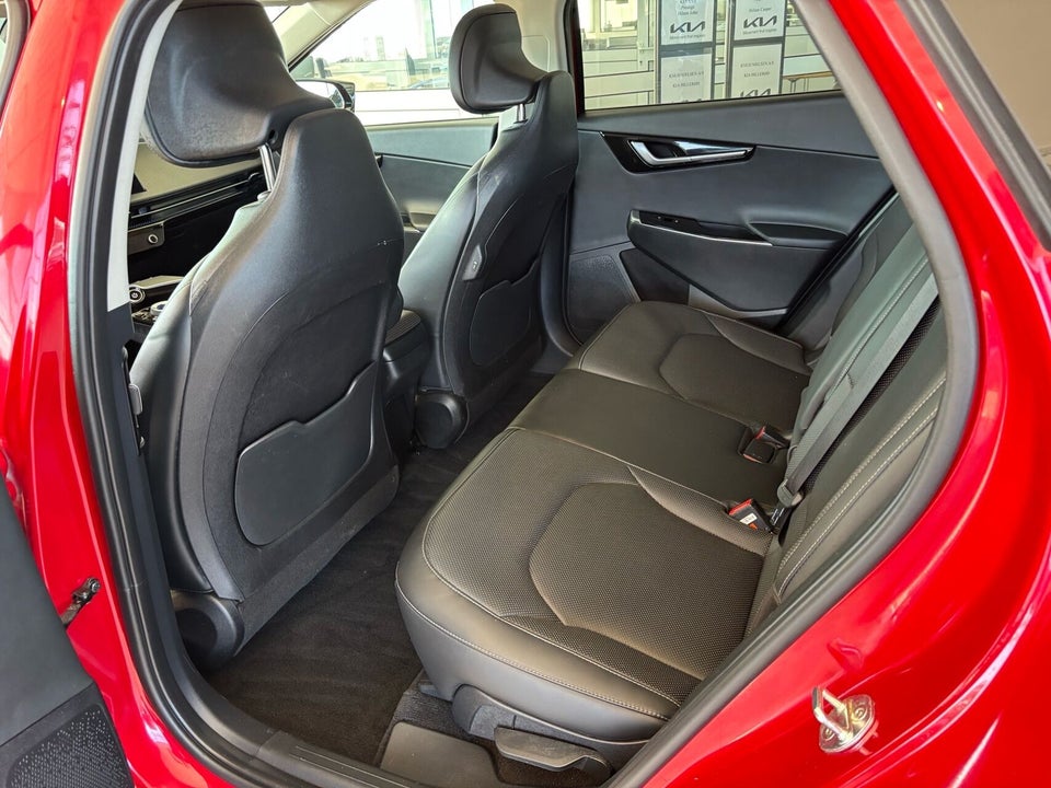 Kia EV6 77 Long Range Upgrade 5d