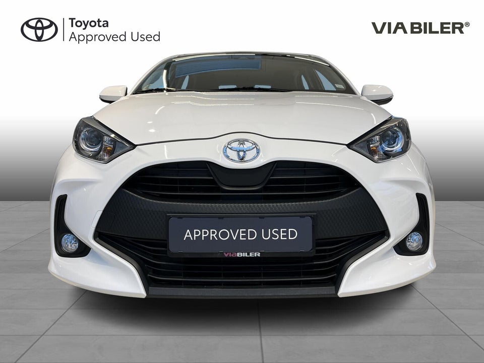 Toyota Yaris 1,5 Active 5d