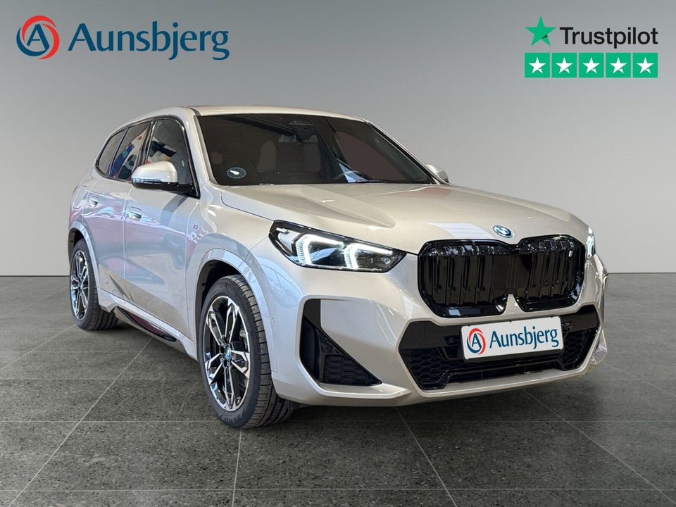 BMW iX1 xDrive30 M-Sport 5d