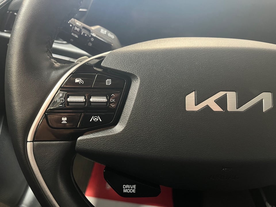 Kia Niro 64 EV Prestige 5d