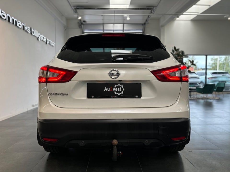 Nissan Qashqai 1,2 Dig-T 115 Tekna 5d