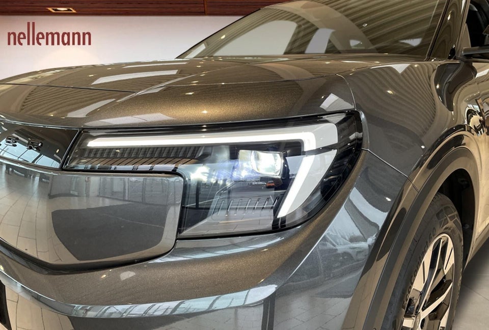 Ford Explorer 82 Select Extended Range 5d