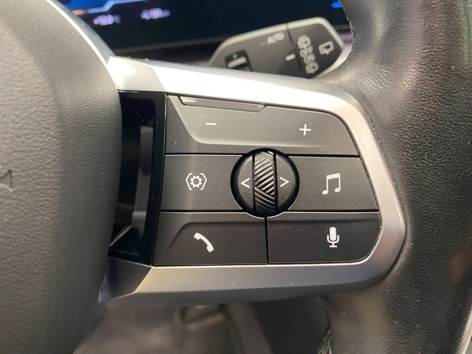 BMW iX1 xDrive30 M-Sport 5d