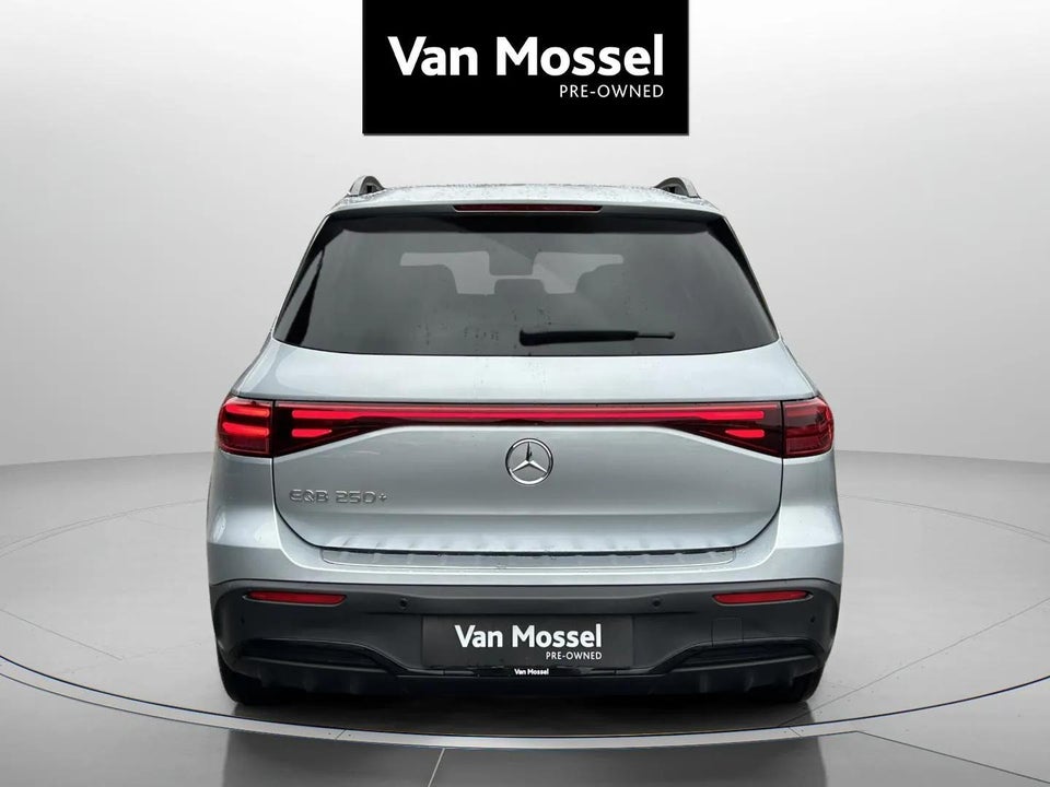 Mercedes EQB250+ AMG Advance 7prs 5d