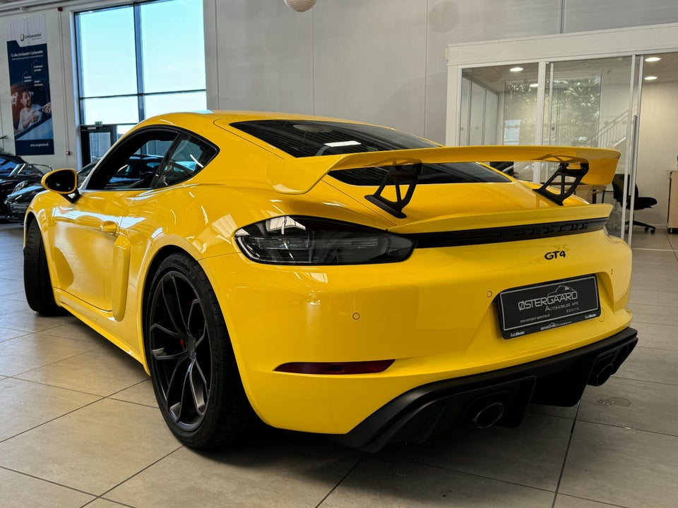 Porsche 718 Cayman GT4 4,0 PDK 2d