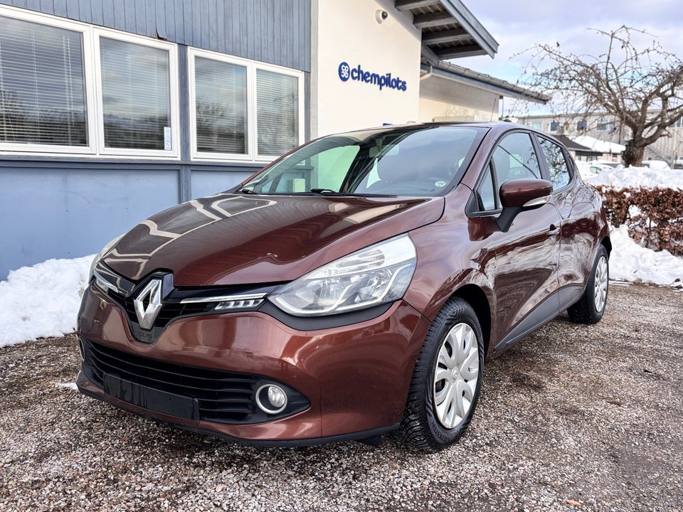 Renault Clio IV 1,5 dCi 75 Expression 5d