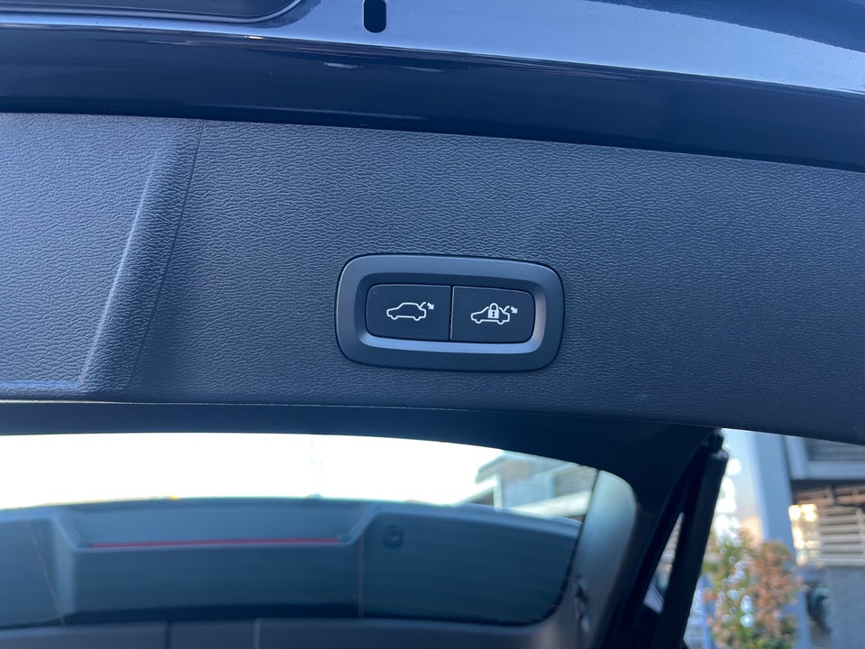 Volvo XC40 P6 ReCharge Core 5d