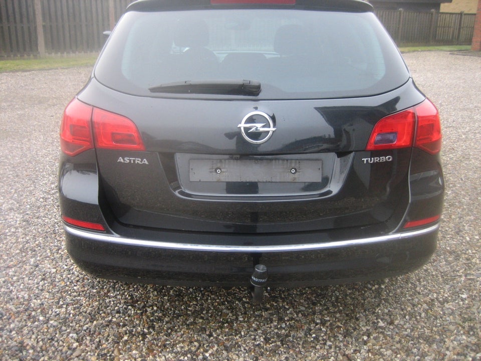 Opel Astra 1,4 T 140 Enjoy Sports Tourer 5d