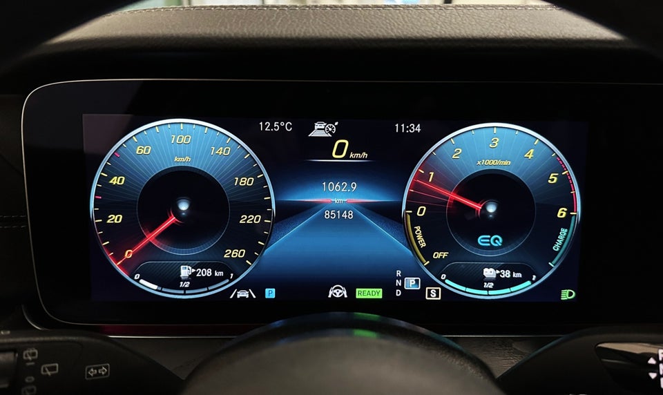 Mercedes E300 de 2,0 AMG Line stc. aut. 5d