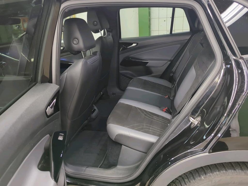 VW ID.4 77 Pro Performance 5d