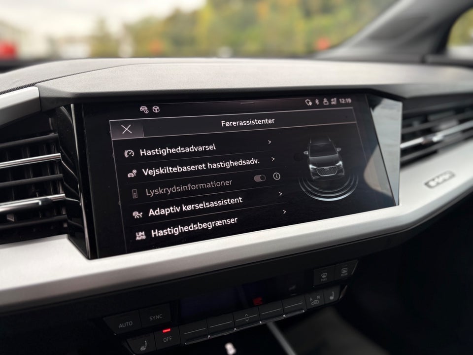 Audi Q4 e-tron 40 Advanced Sportback 5d