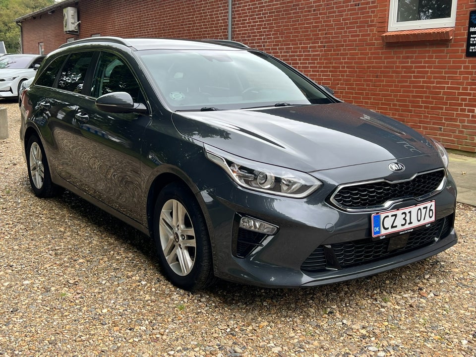 Kia Ceed 1,5 T-GDi mHEV Comfort Upgrade SW DCT 5d