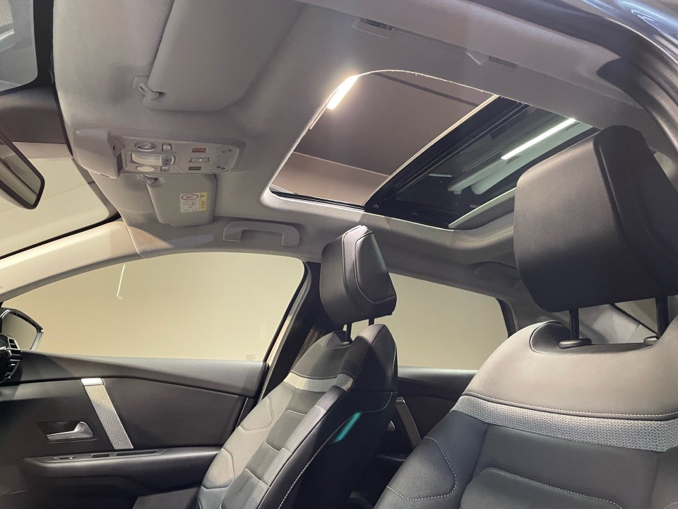 Citroën ë-C4 X 50 Palais Sky 4d