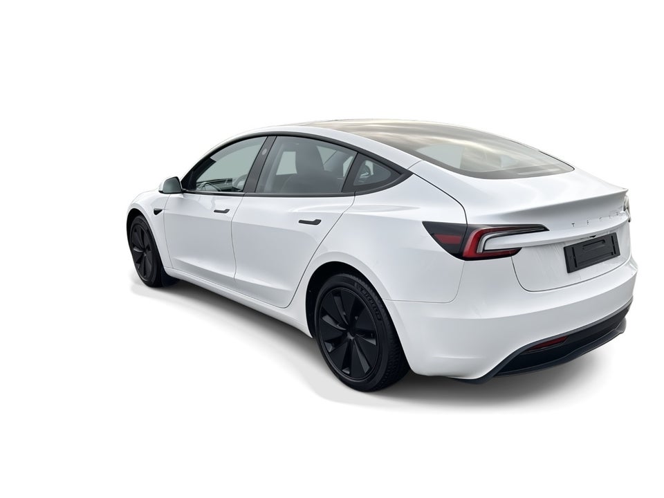 Tesla Model 3 RWD 4d