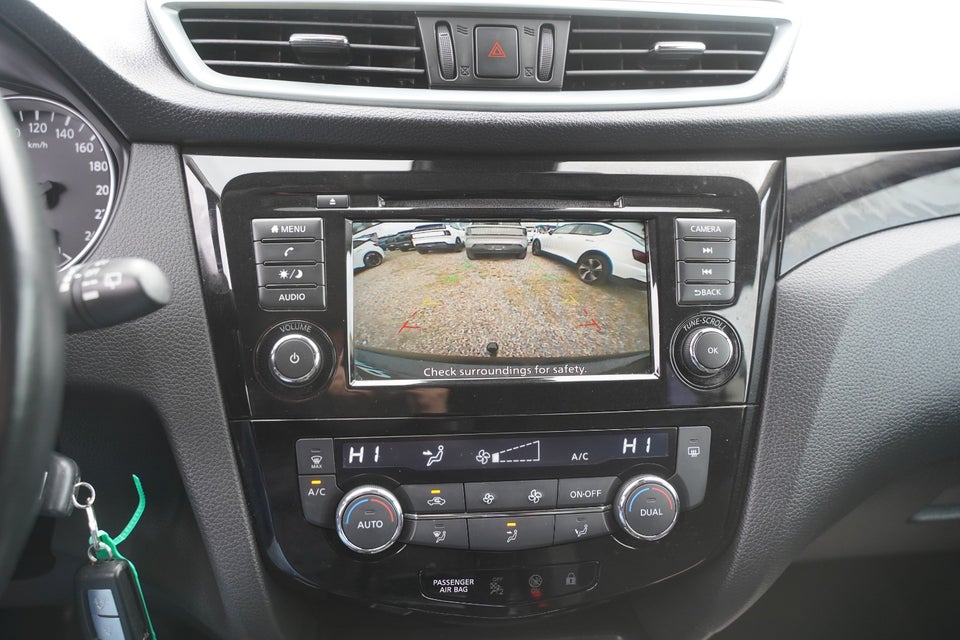 Nissan Qashqai 1,5 dCi 115 Acenta DCT Van 5d