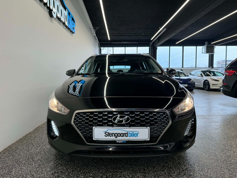 Hyundai i30 1,4 T-GDi Trend stc. DCT 5d