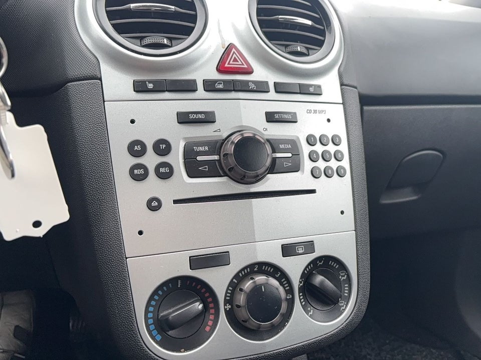 Opel Corsa 1,0 12V Enjoy 3d