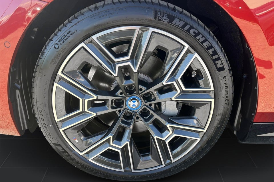 BMW i5 eDrive40 M-Sport 4d