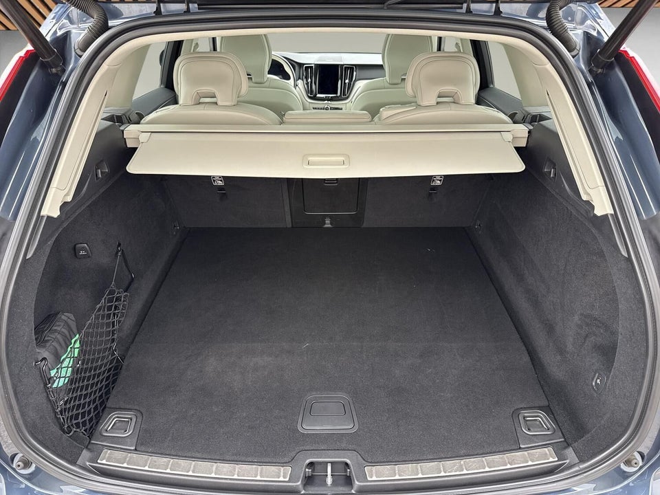 Volvo XC60 2,0 T8 ReCharge Inscription aut. AWD 5d