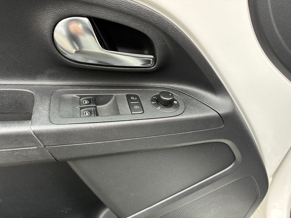 VW Up! 1,0 60 Style Up! BMT 5d