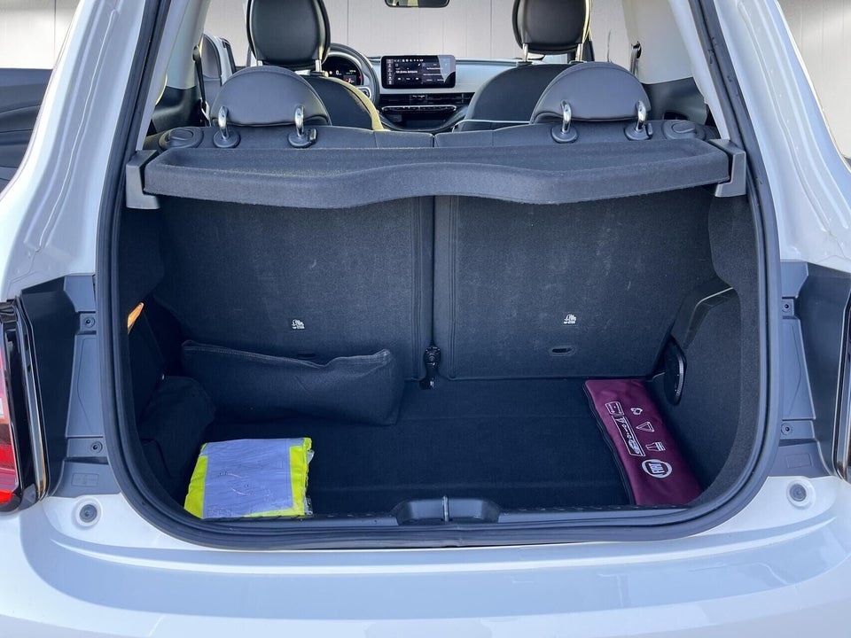 Fiat 500e 42 Icon 3+1 4d