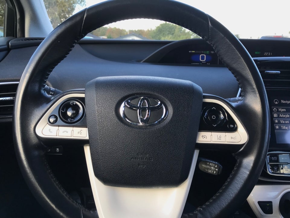 Toyota Prius 1,8 Plug-in Hybrid H3 MDS 5d