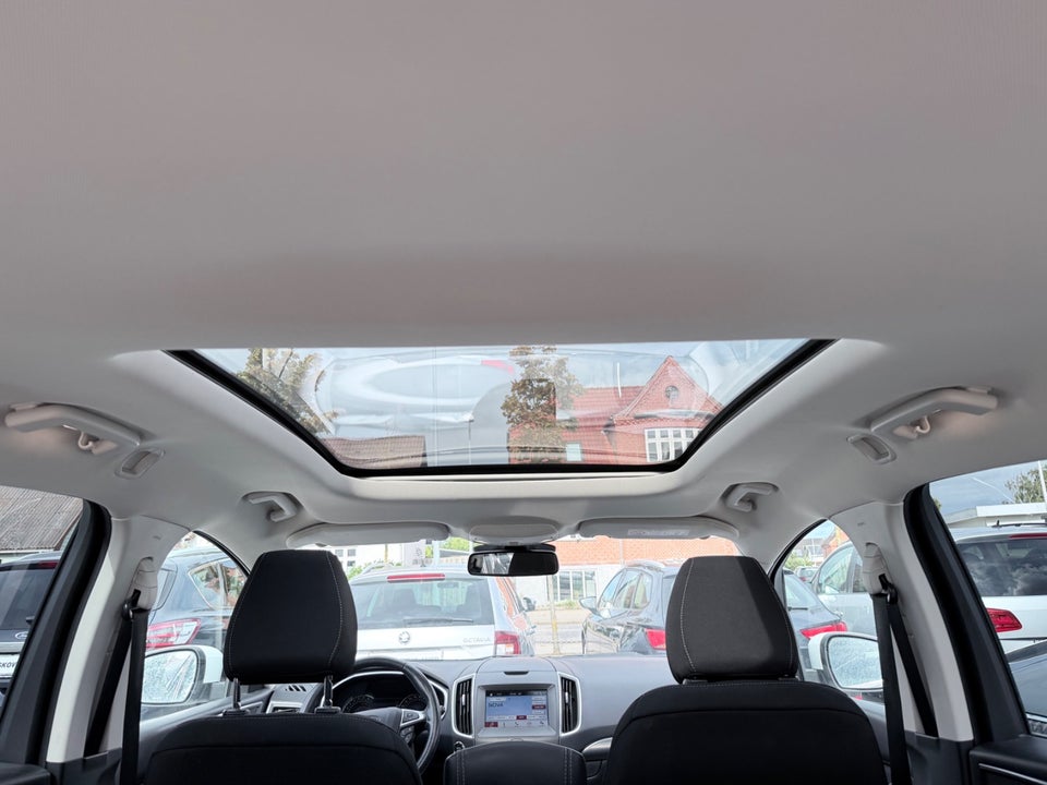 Ford S-MAX 1,5 SCTi 160 Titanium 5d