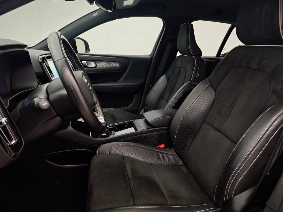 Volvo XC40 P8 ReCharge Twin R-Design 5d